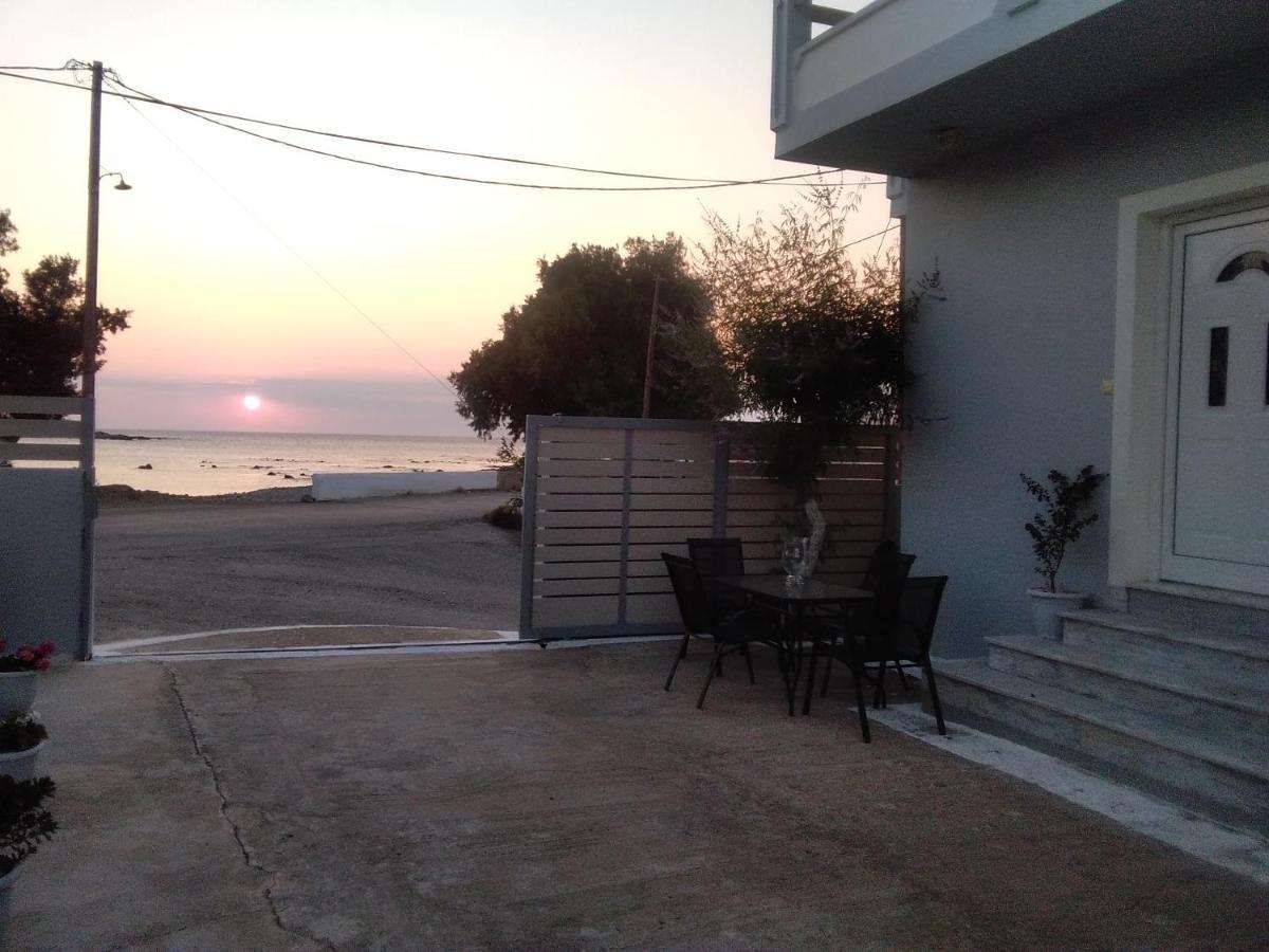 Sea Side House Rapanas Villa Фаласарна Екстериор снимка