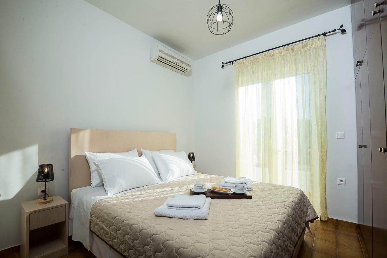 Sea Side House Rapanas Villa Фаласарна Екстериор снимка